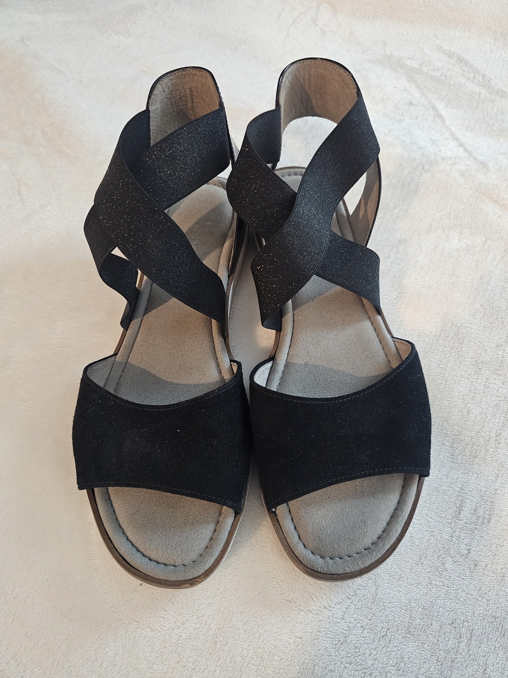 Gabor Black Crisscross Elastic Sandals